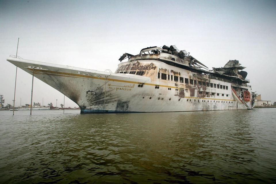 Al-Mansur: Saddam Hussein's once luxurious yacht now an attraction and fisherman's hangout-4