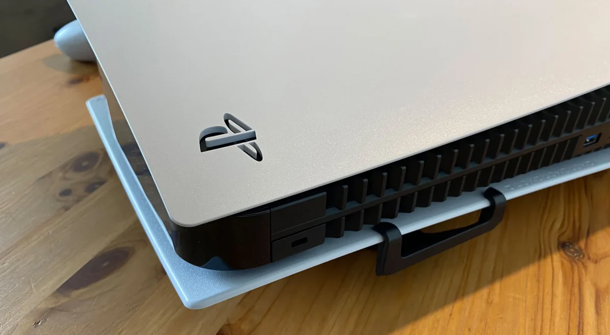 dCi5Fdq7sD946GXMMsR2Mj.jpg PS5 Linux dev abandons the project as AI "slop kiddies" ruin open-source mods ahead of GTA 6: "Just a bunch of noobs using LLMs and writing hacks they don't even understand"