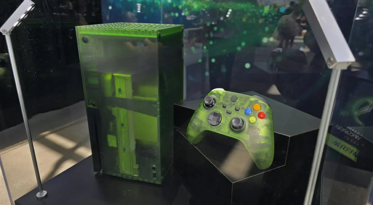 4UKcq9EpBUifV9oU5L2Er9.jpg Xbox 25