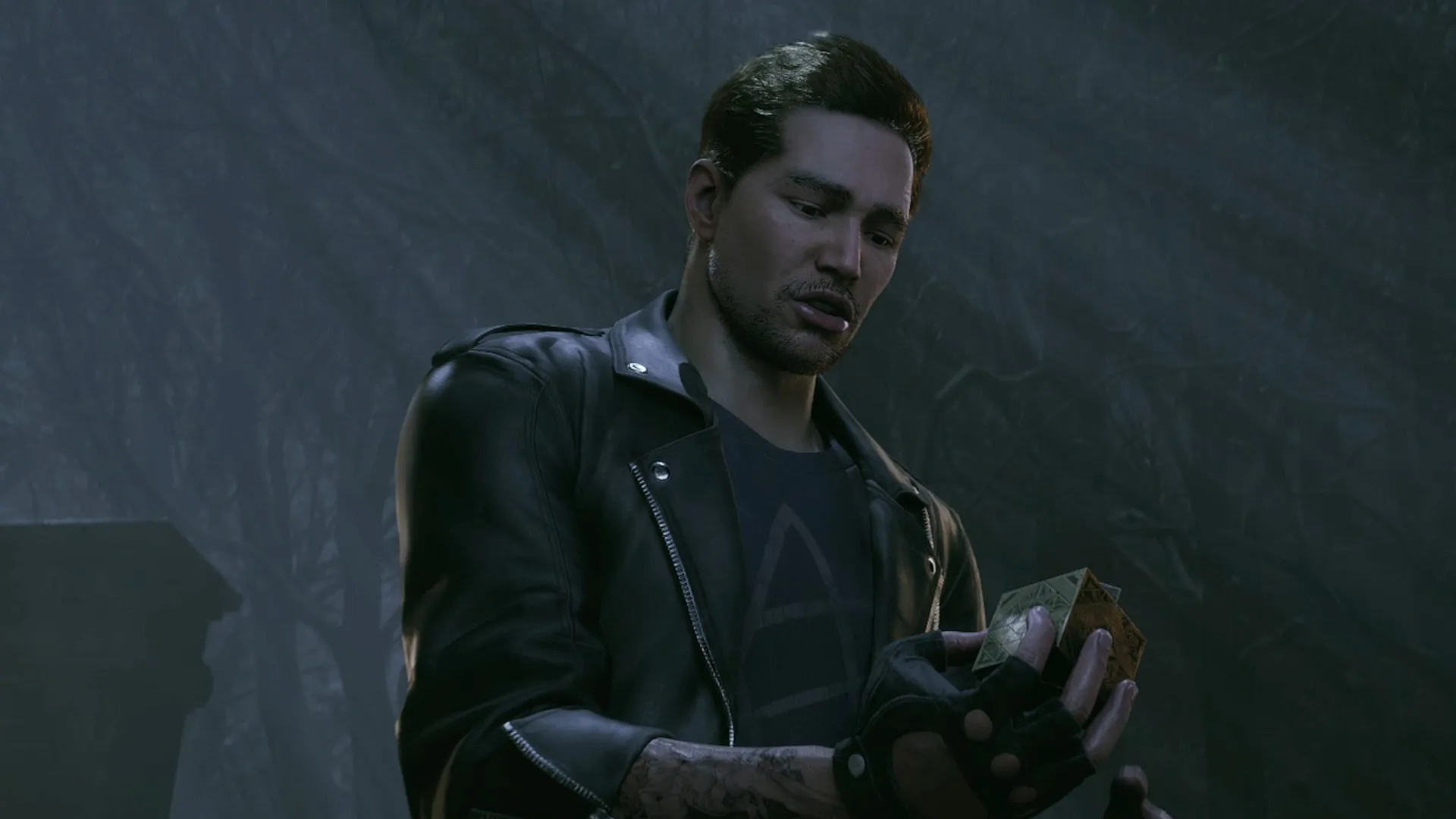 Hellraiser Revival screenshots of Aiden holding the Genesis Configuration